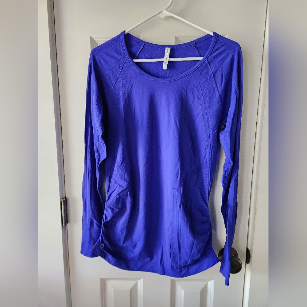 Athleta Long sleeve top, Size L, Blue